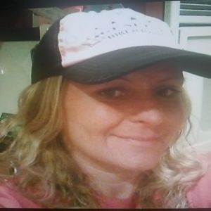 Meet your Posher, Carrie